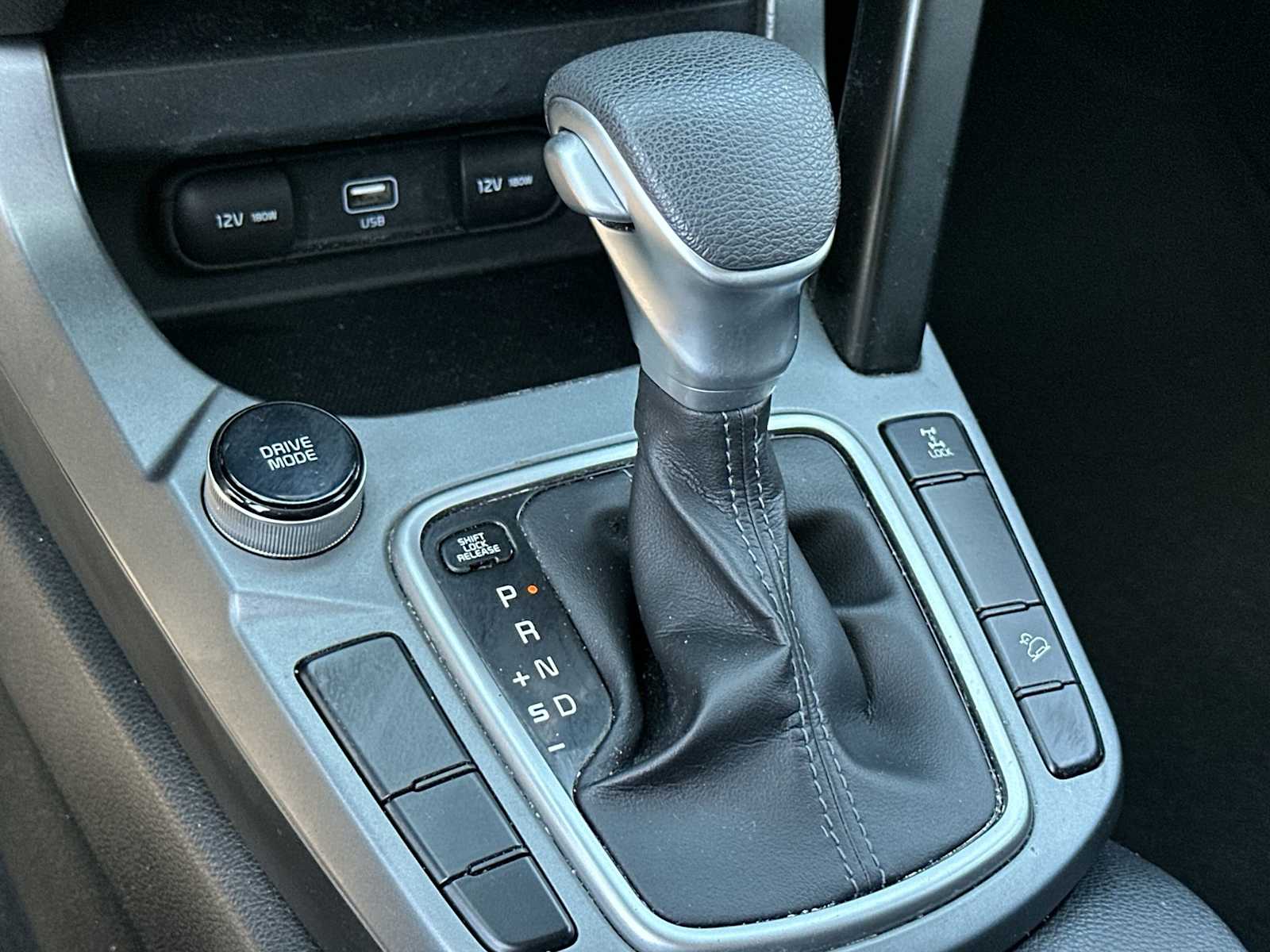 Thumbnail: 2021 Kia Seltos - 23