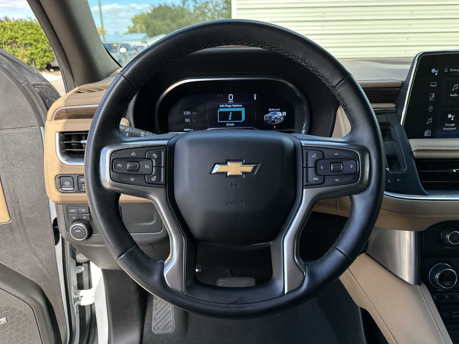 Thumbnail: 2024 Chevrolet Suburban - 20