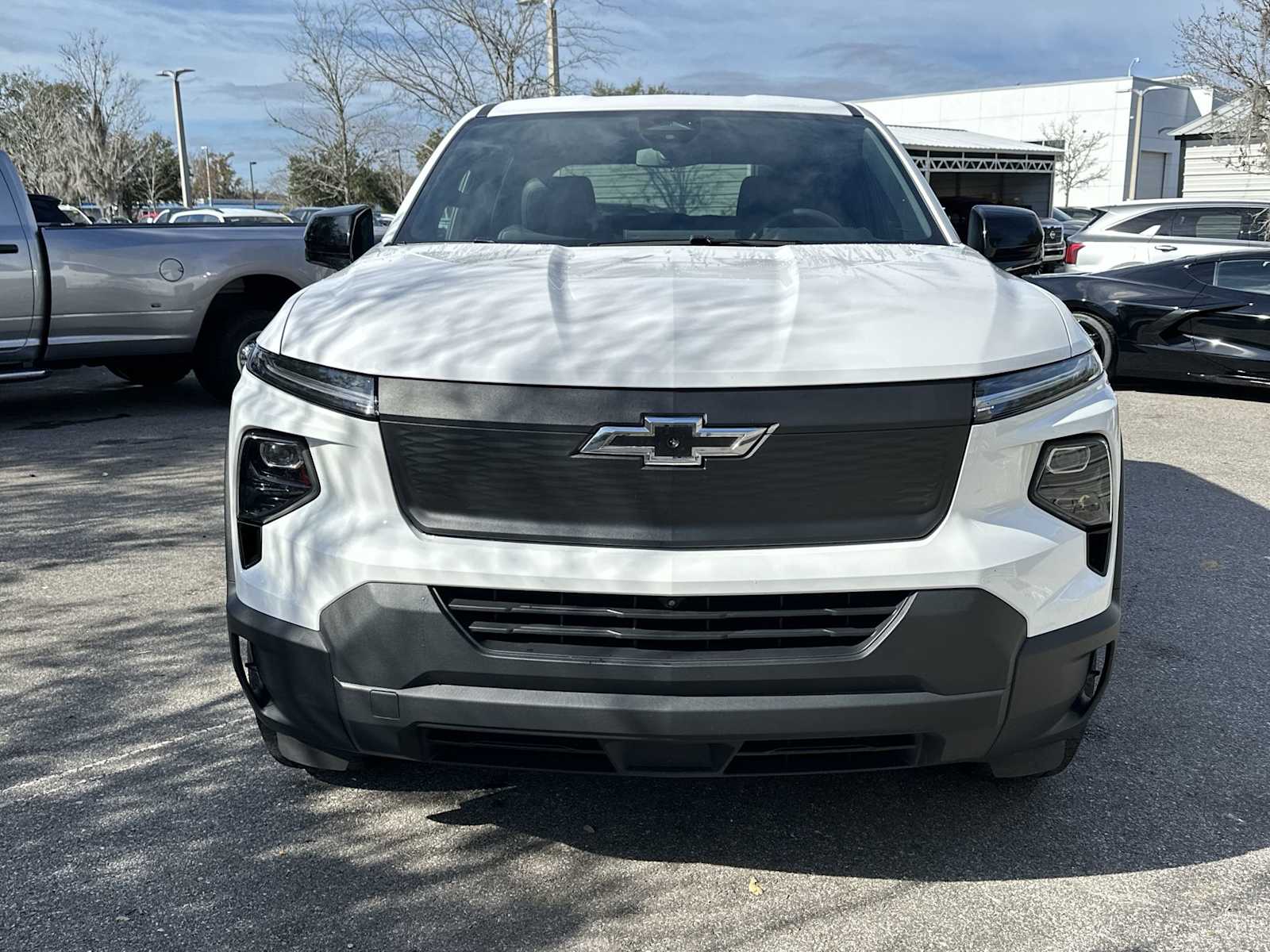 Thumbnail: 2024 Chevrolet Silverado EV - 9