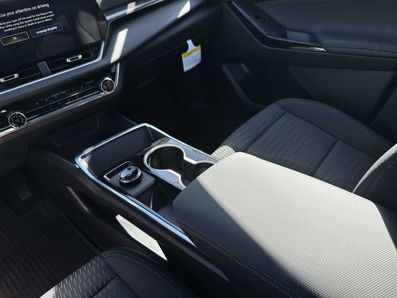 Thumbnail: 2026 Chevrolet Equinox - 21