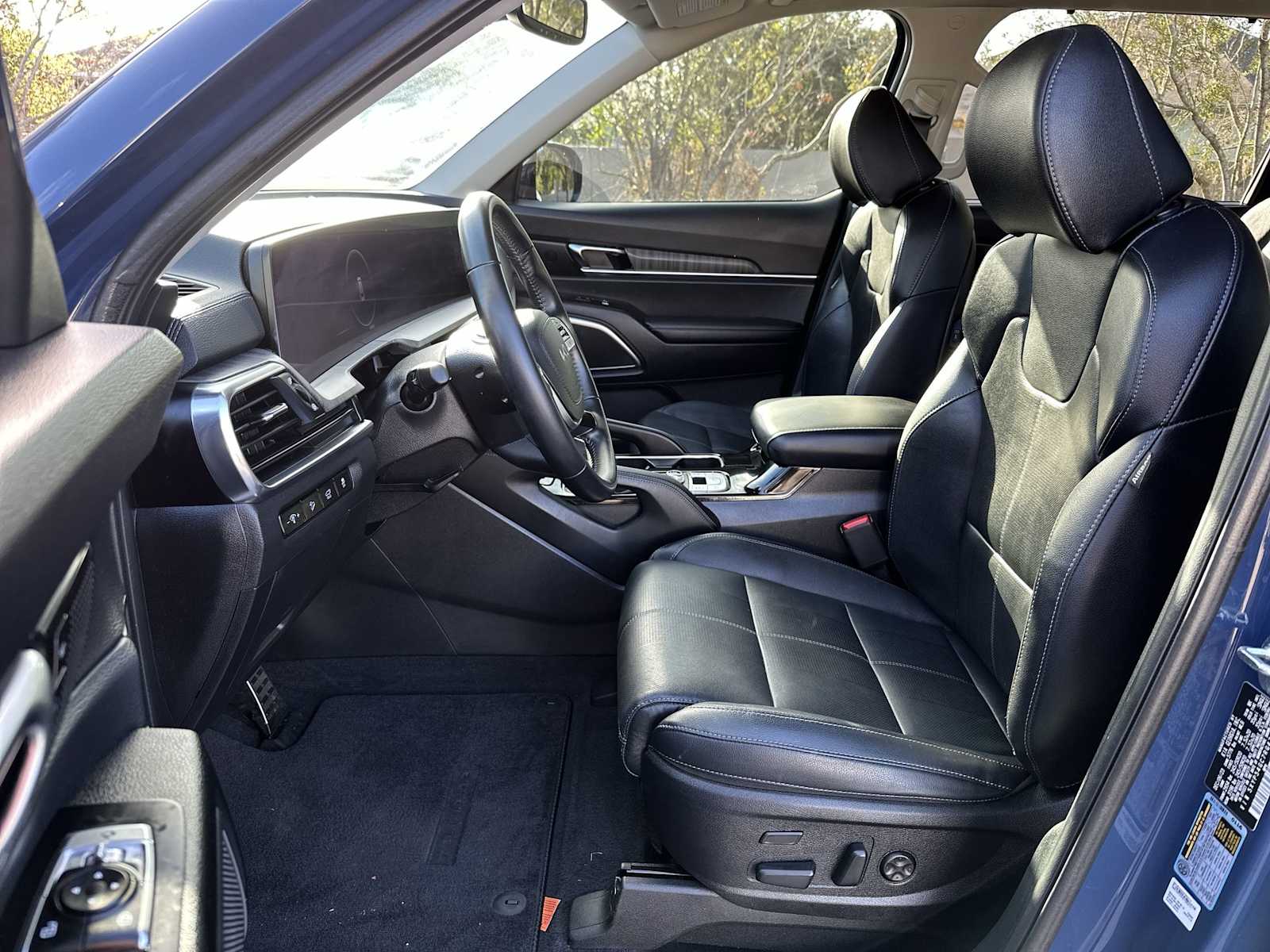 Thumbnail: 2024 Kia Telluride - 15