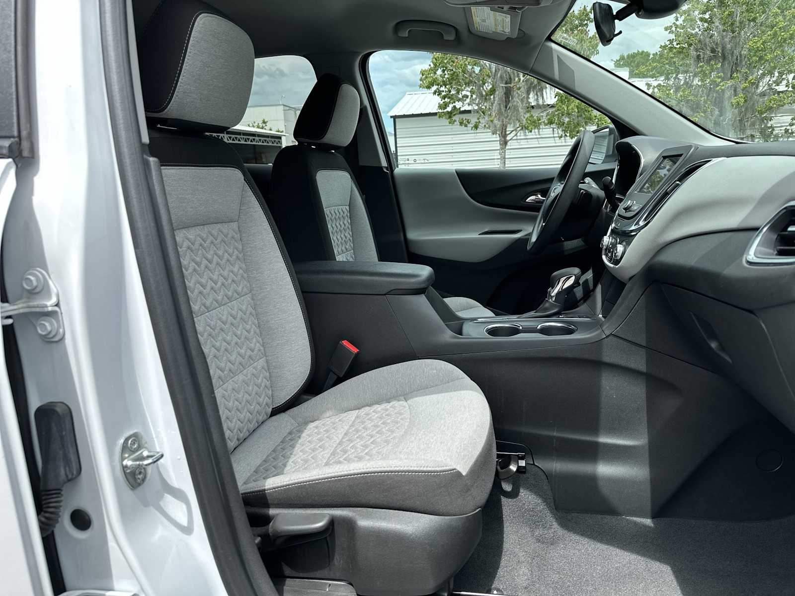 Thumbnail: 2023 Chevrolet Equinox - 19