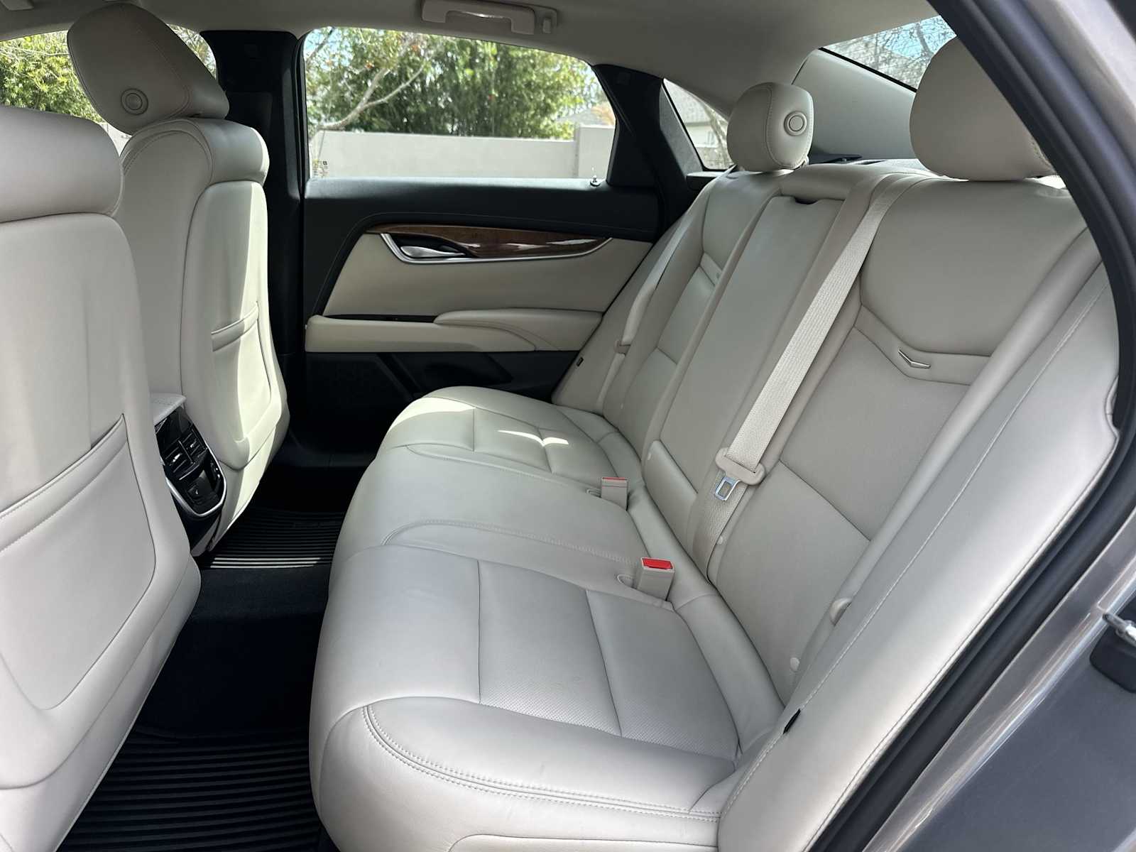 Thumbnail: 2019 Cadillac XTS - 17