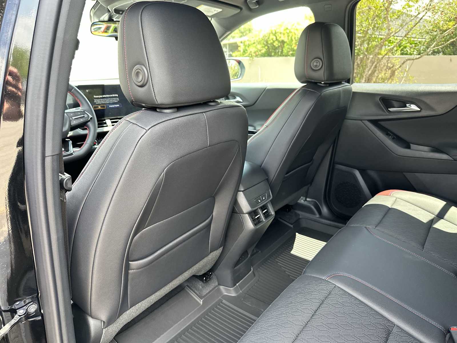 Thumbnail: 2026 Chevrolet Equinox - 16