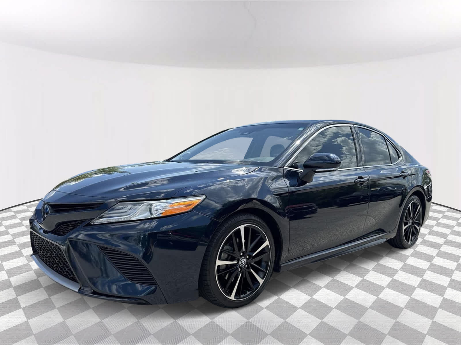 2020 Toyota Camry XSE Hero Image