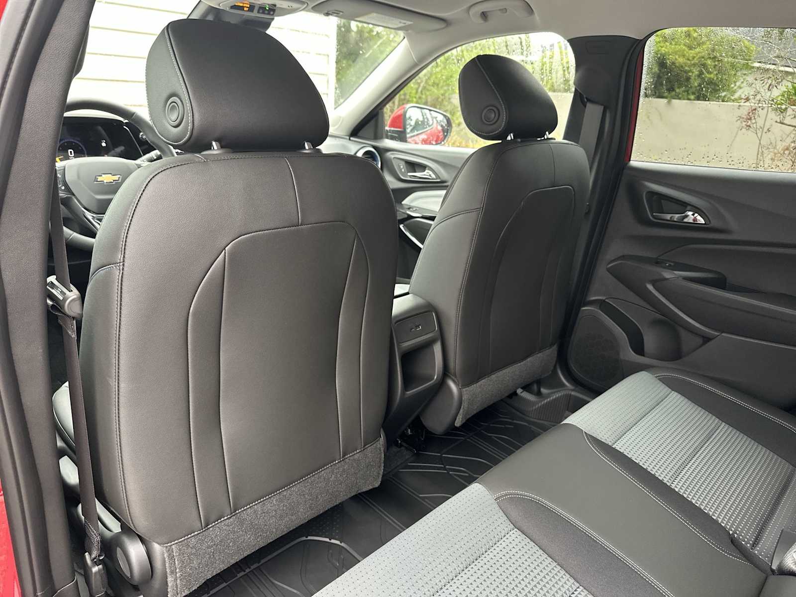 Thumbnail: 2026 Chevrolet Trax - 16