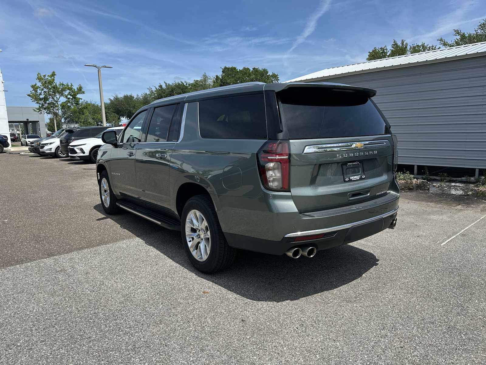Thumbnail: 2023 Chevrolet Suburban - 4