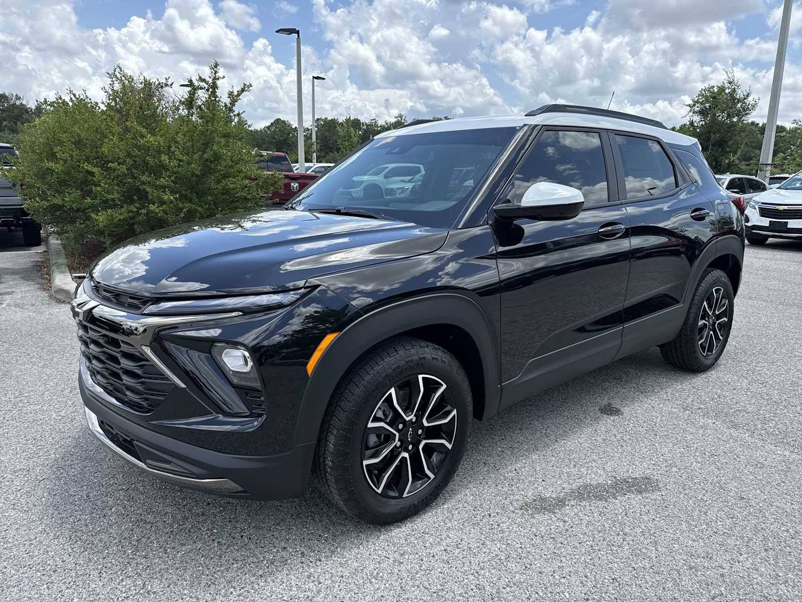 Thumbnail: 2025 Chevrolet TrailBlazer - 4