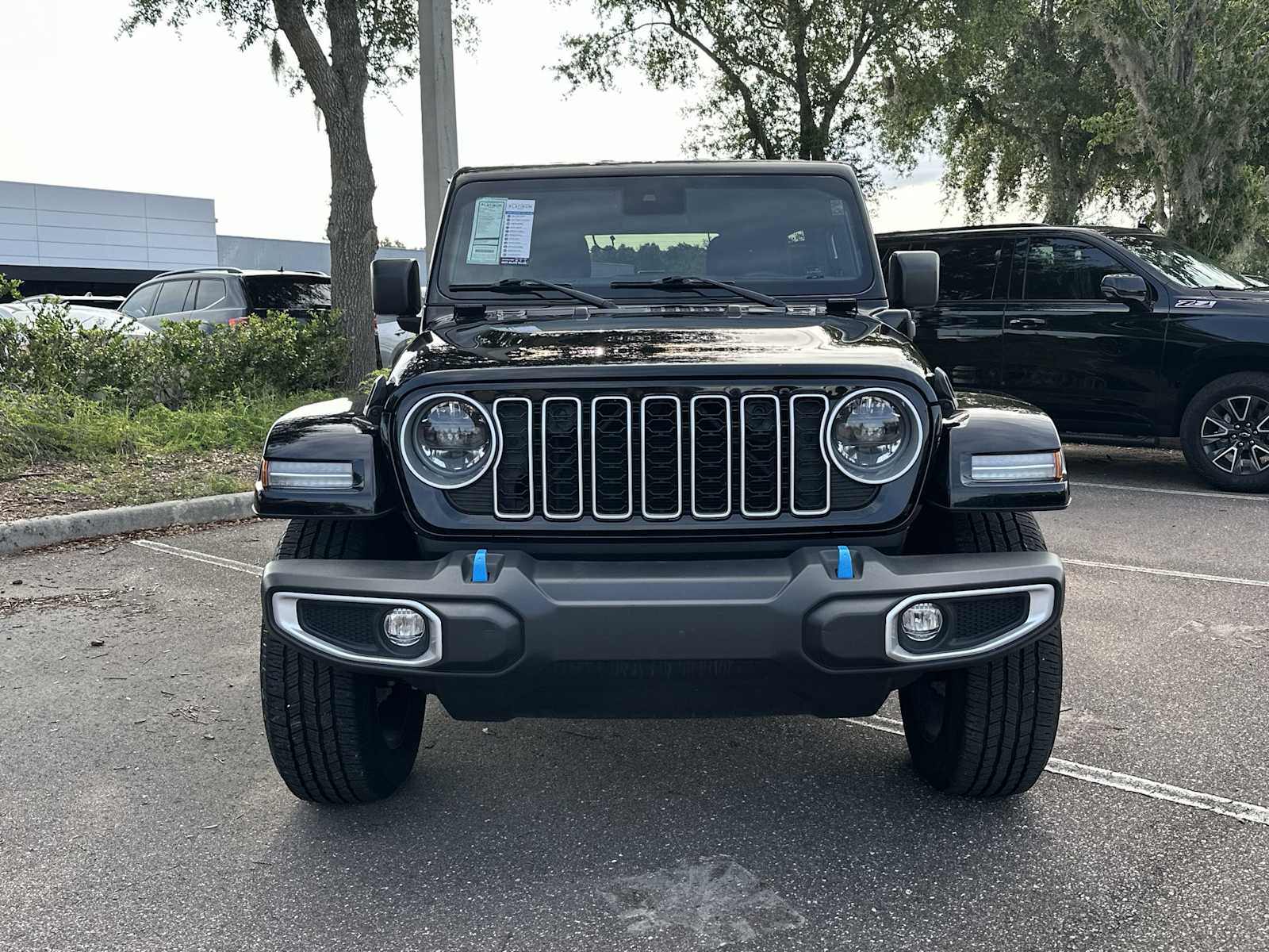 2024 Jeep Wrangler Sahara 9