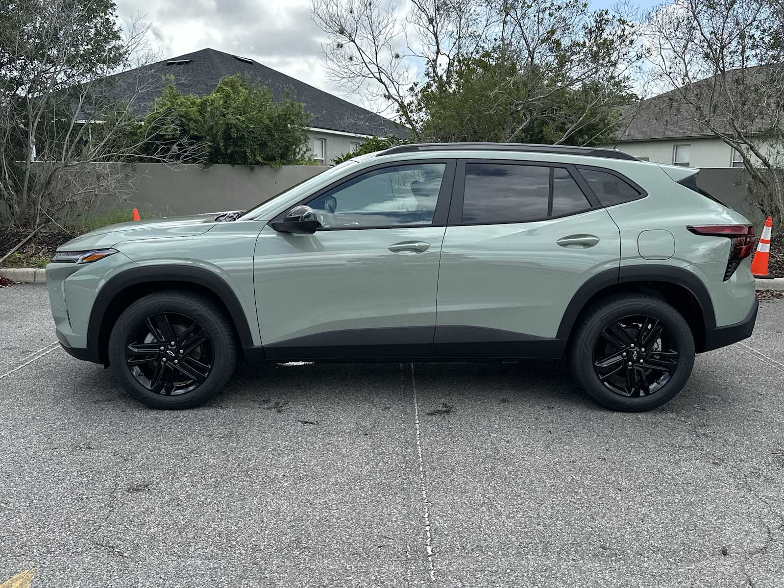 Thumbnail: 2026 Chevrolet Trax - 3