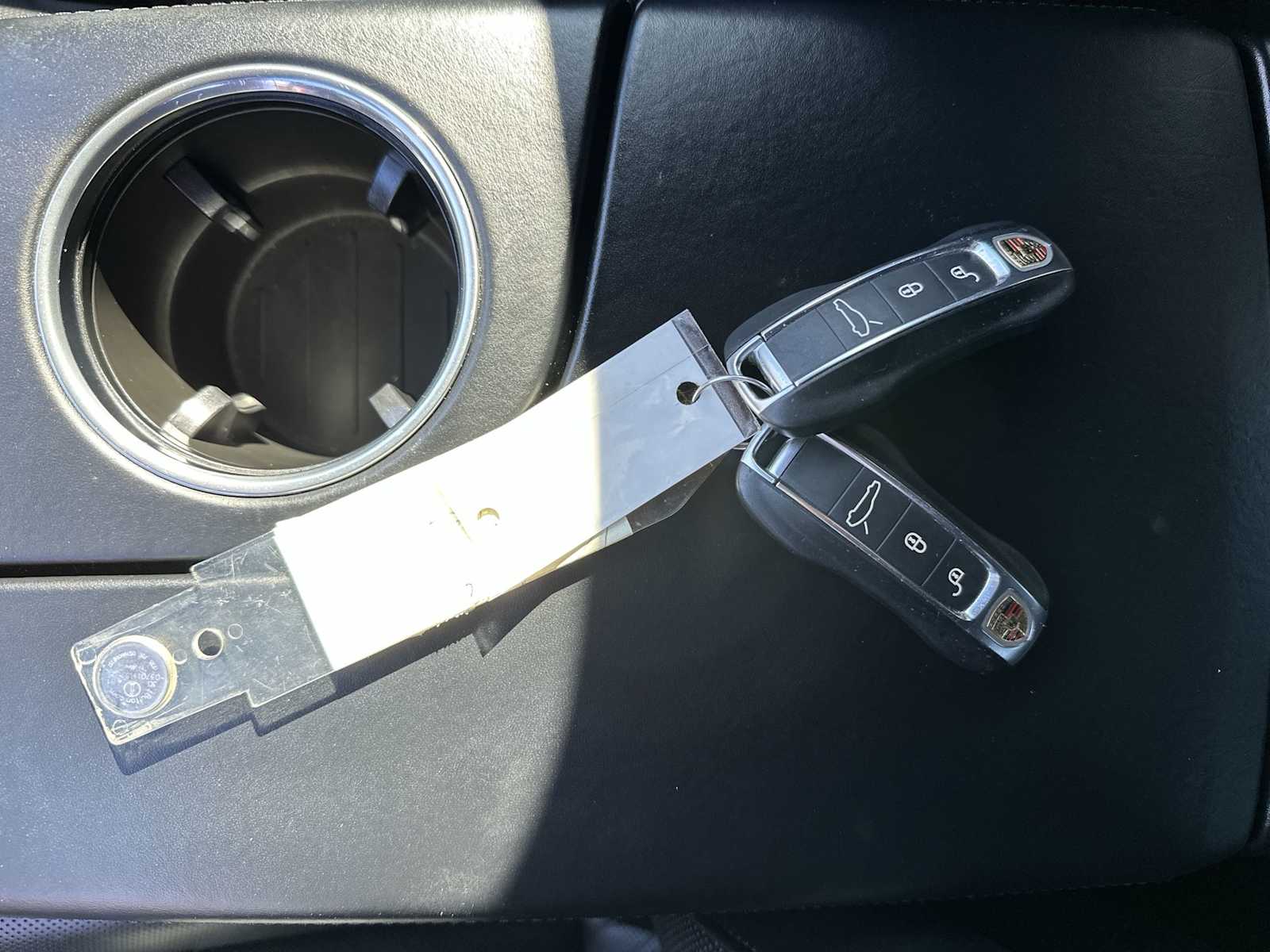 Thumbnail: 2018 Porsche Panamera - 26