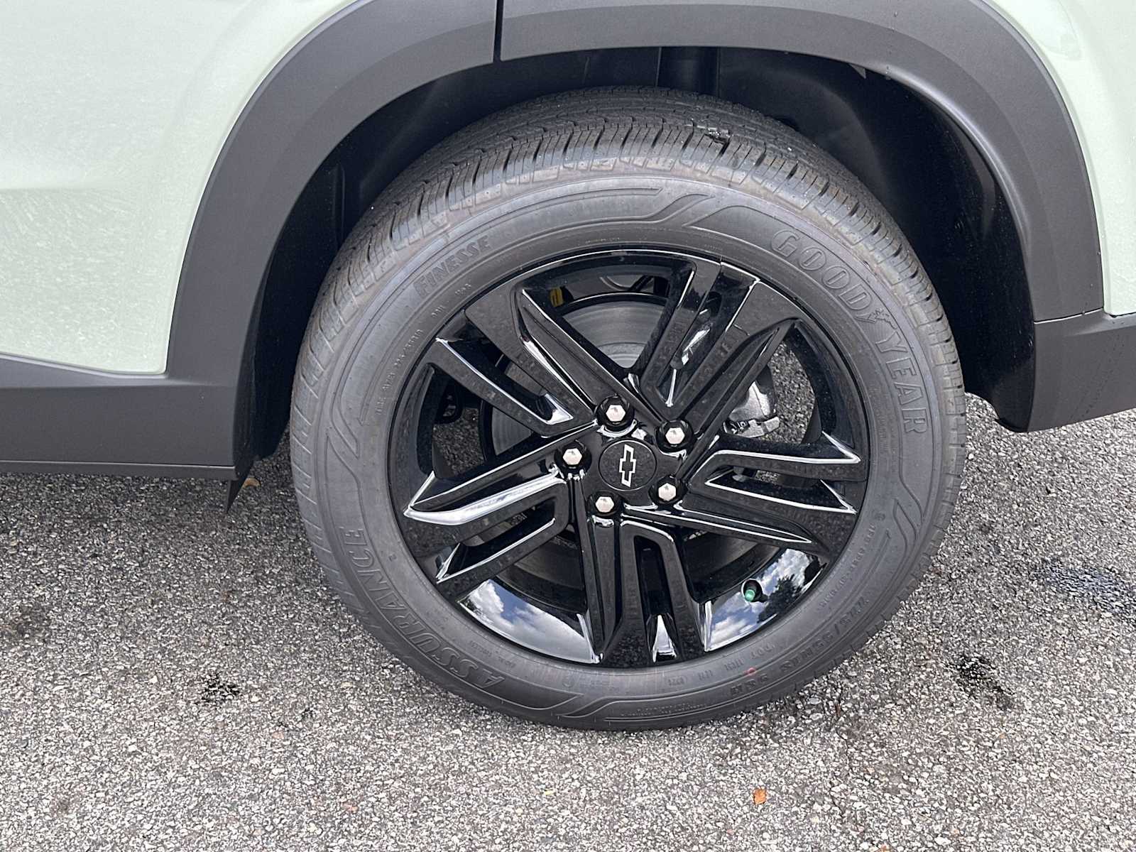 Thumbnail: 2026 Chevrolet Trax - 12