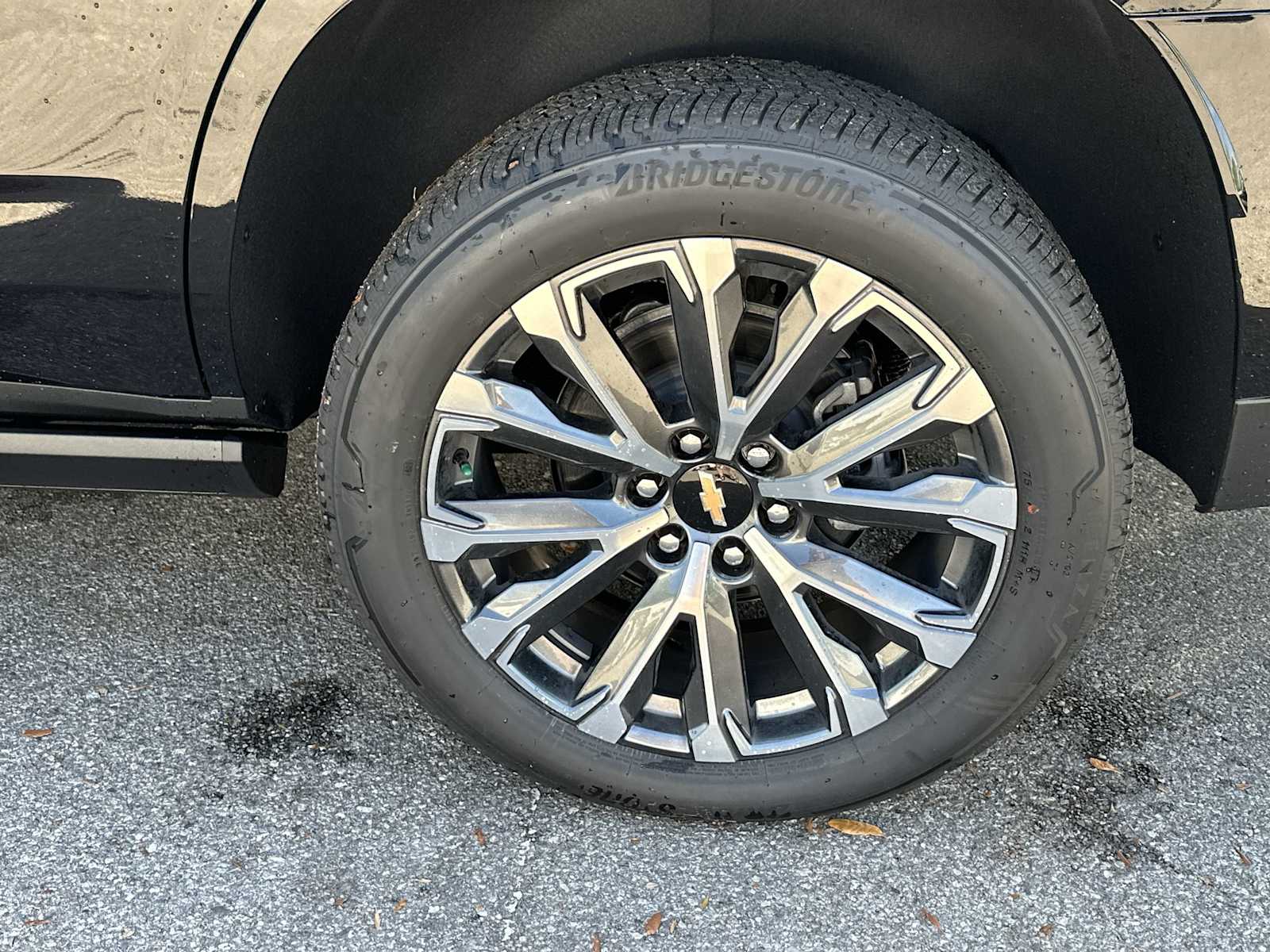 Thumbnail: 2026 Chevrolet Tahoe - 12