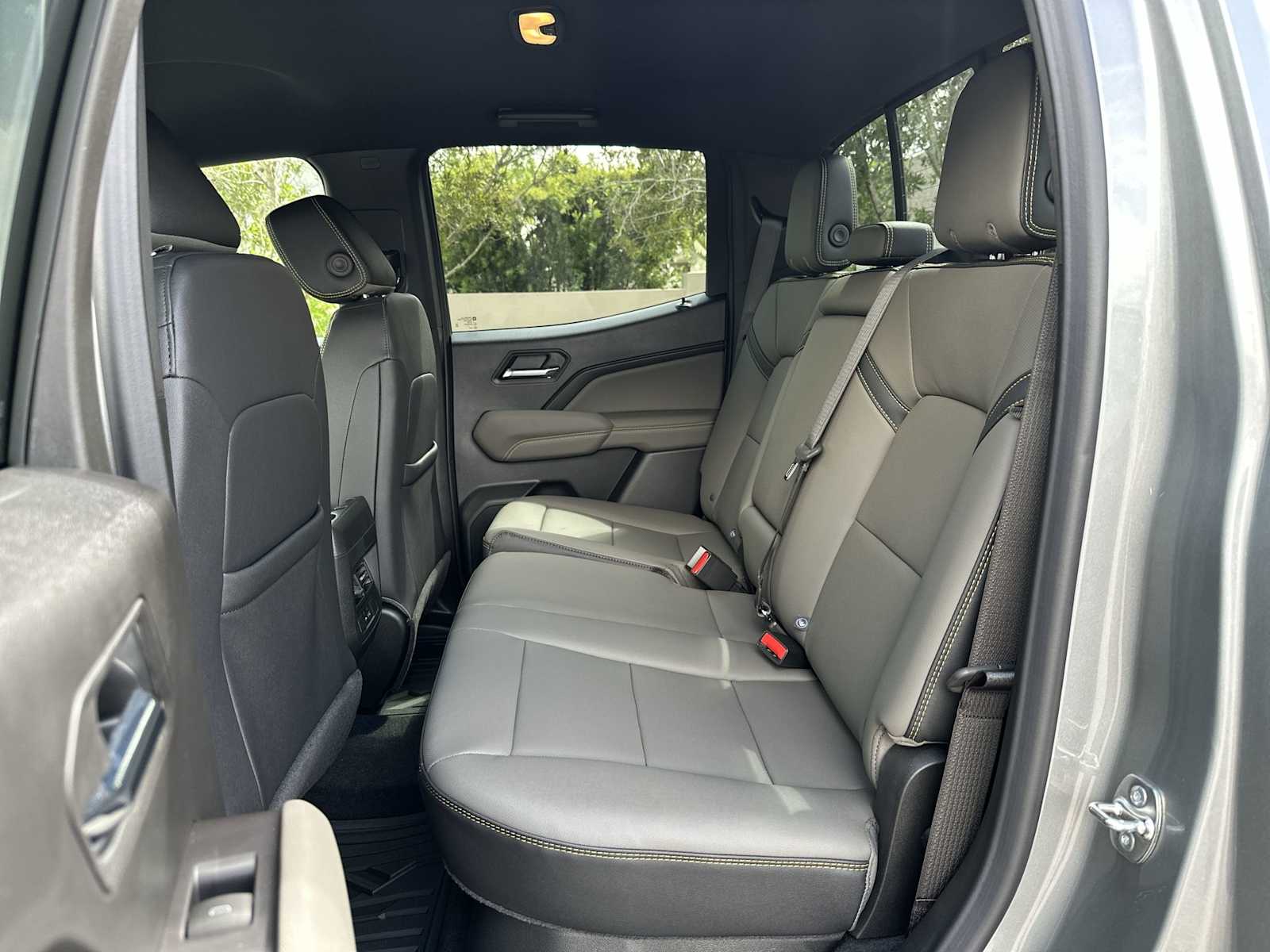 Thumbnail: 2026 Chevrolet Colorado - 17