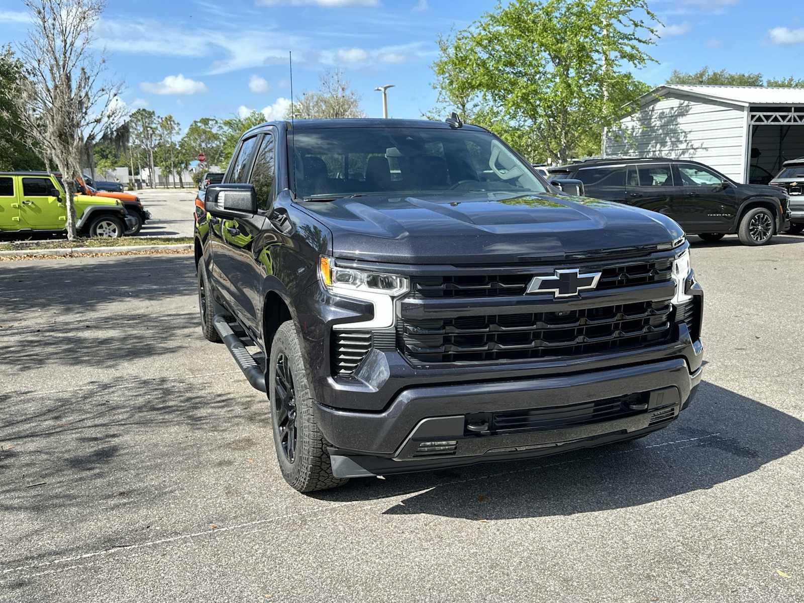 Thumbnail: 2023 Chevrolet Silverado 1500 - 8