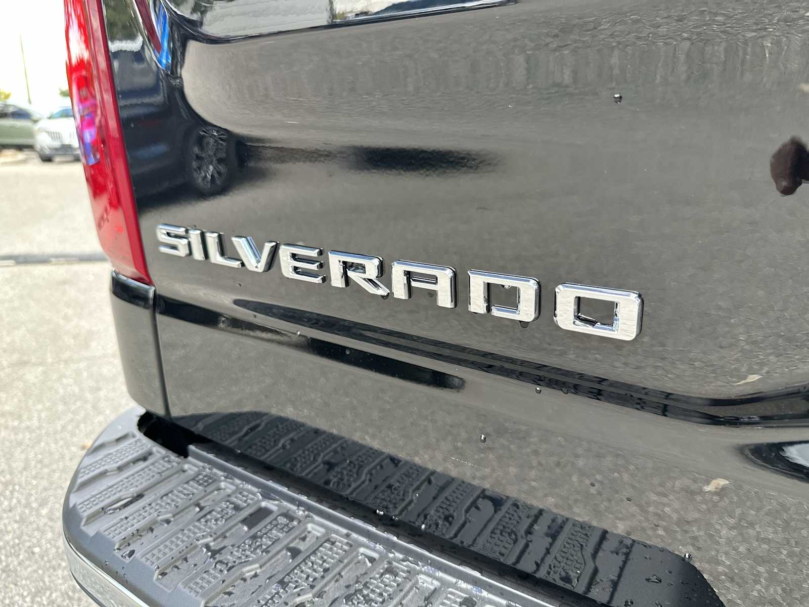 Thumbnail: 2026 Chevrolet Silverado 1500 - 11