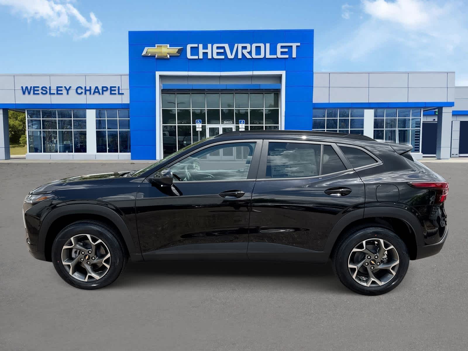 Thumbnail: 2025 Chevrolet Trax - 5
