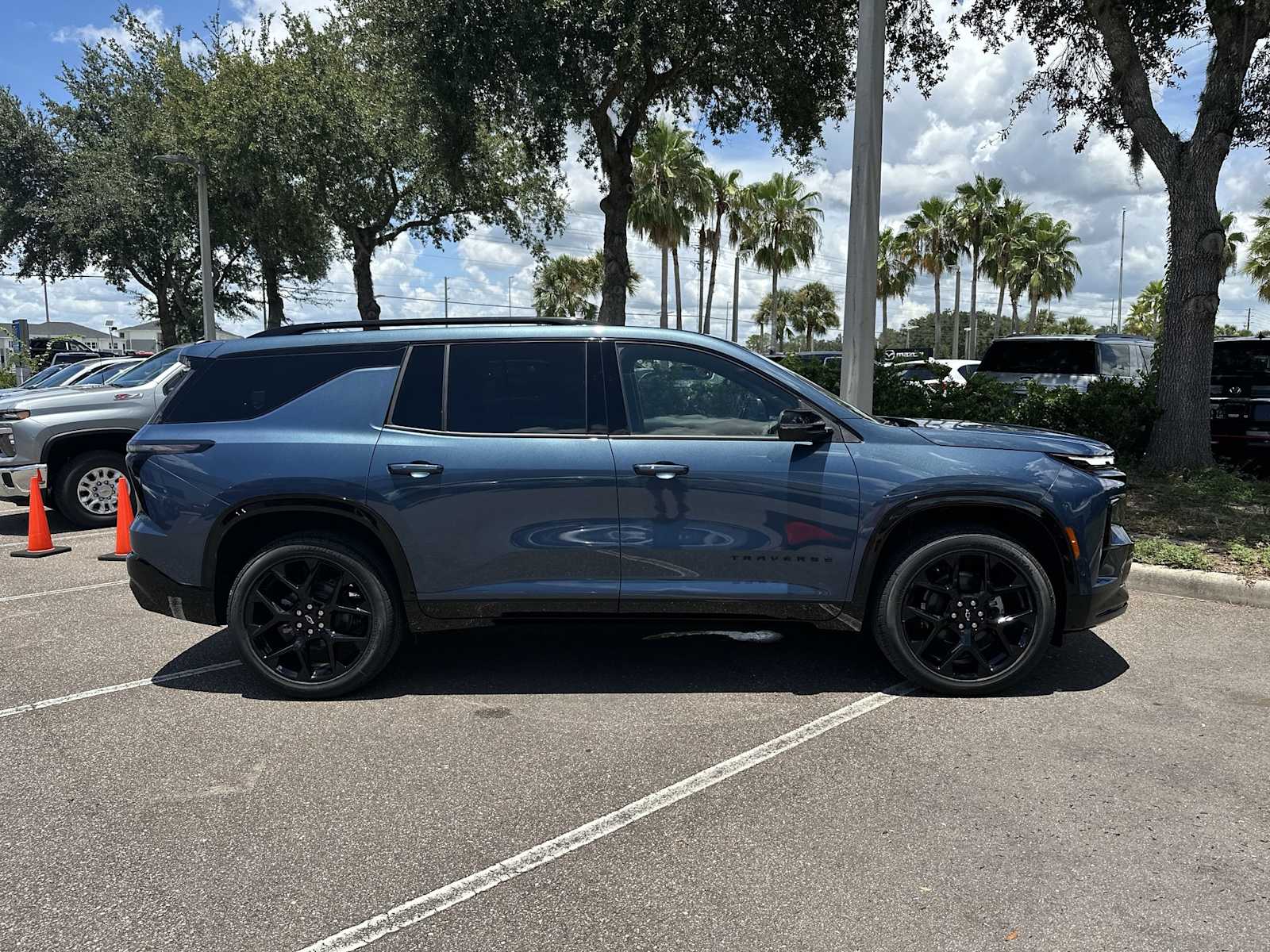 Thumbnail: 2025 Chevrolet Traverse - 7