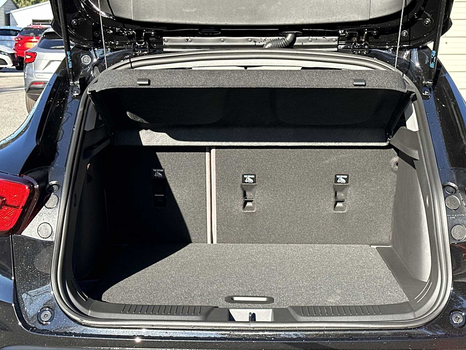 Thumbnail: 2026 Chevrolet Trax - 26