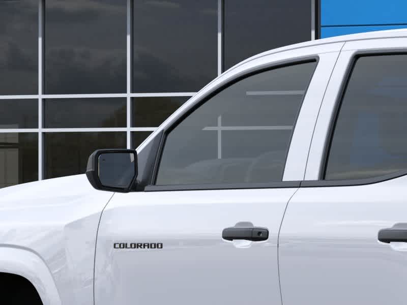 Thumbnail: 2026 Chevrolet Colorado - 12