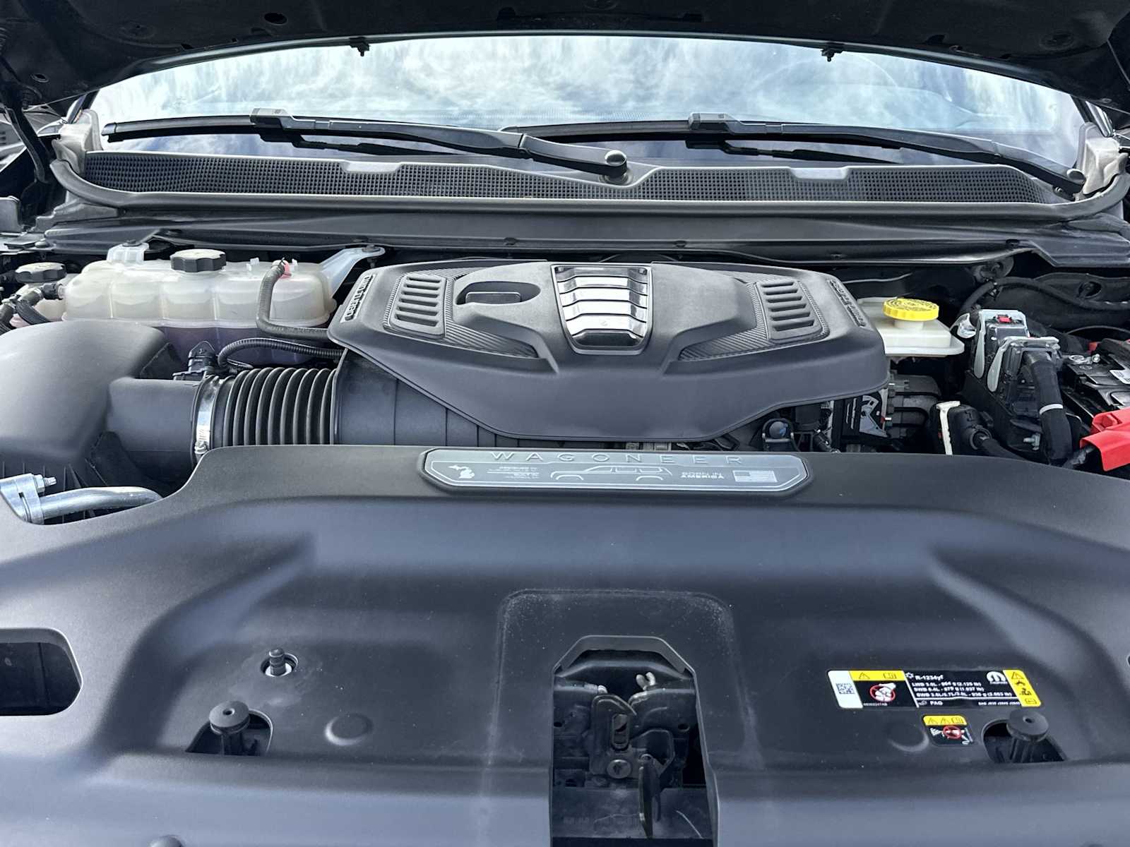 Thumbnail: 2023 Jeep Wagoneer - 13