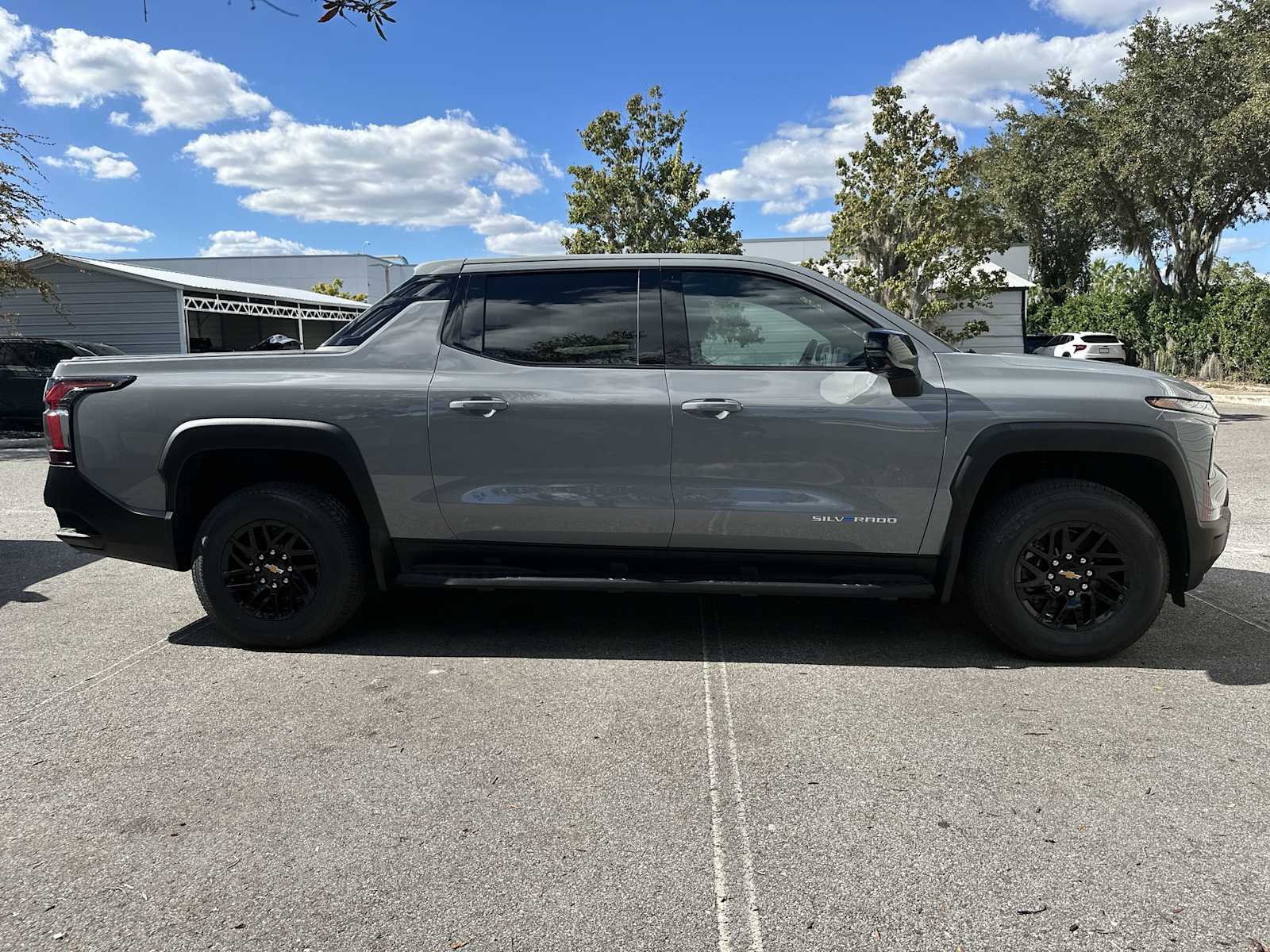 Thumbnail: 2026 Chevrolet Silverado EV - 7