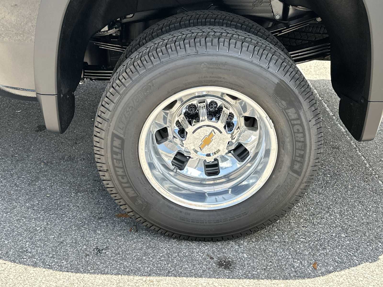 Thumbnail: 2026 Chevrolet Silverado 3500 - 12