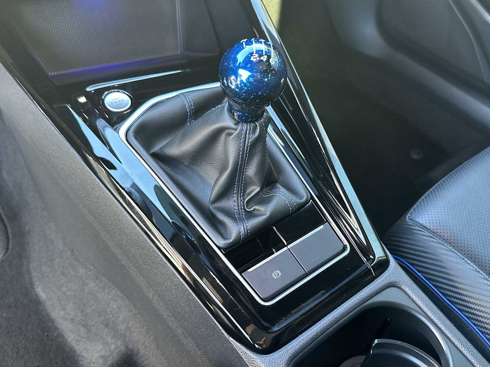 Thumbnail: 2023 Volkswagen Golf - 24