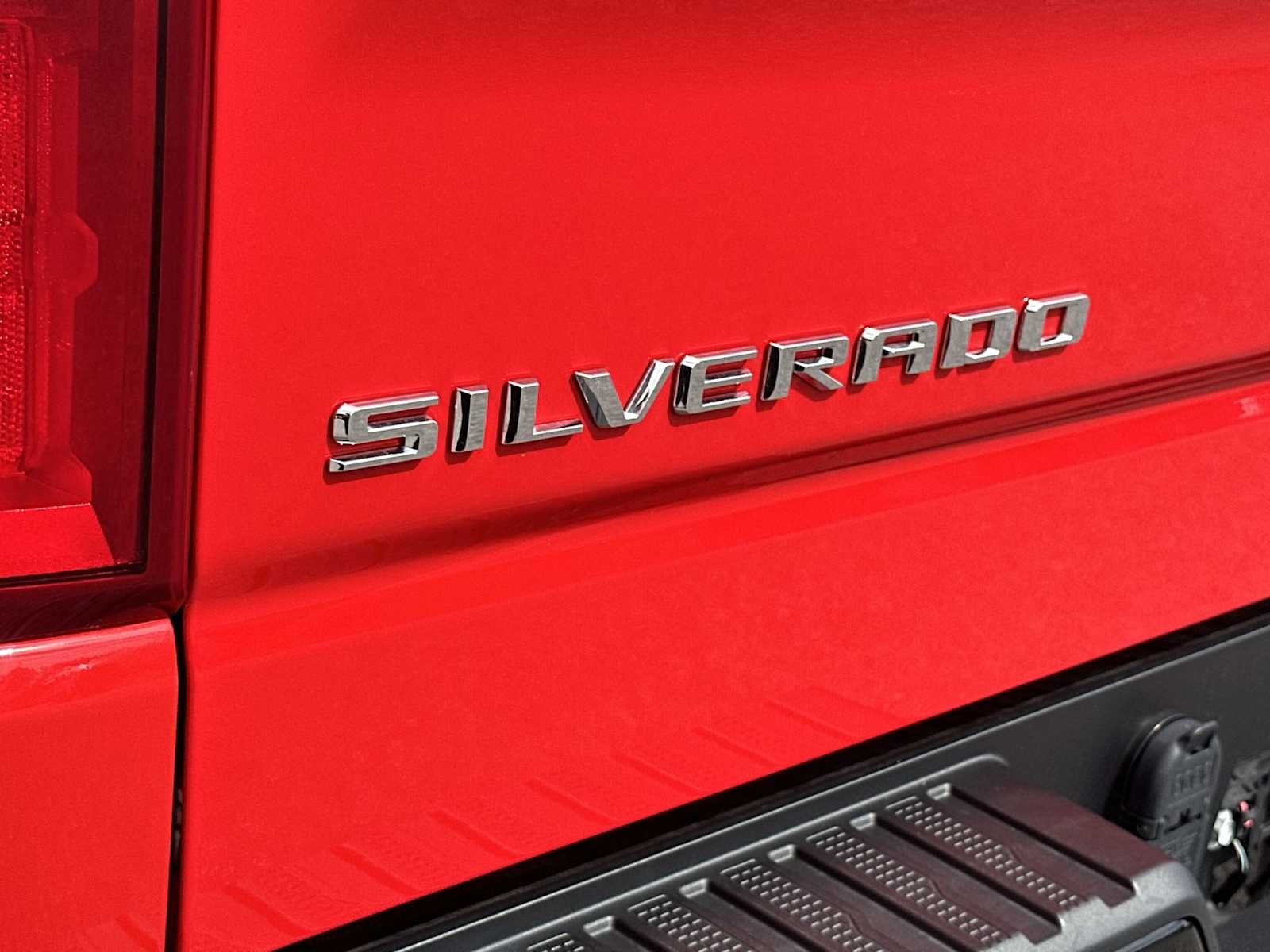 Thumbnail: 2024 Chevrolet Silverado 1500 - 11