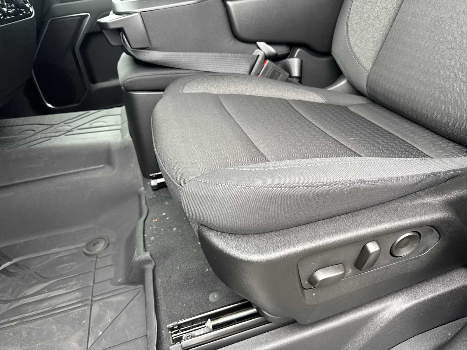 2025 Chevrolet Silverado 1500 LT 20