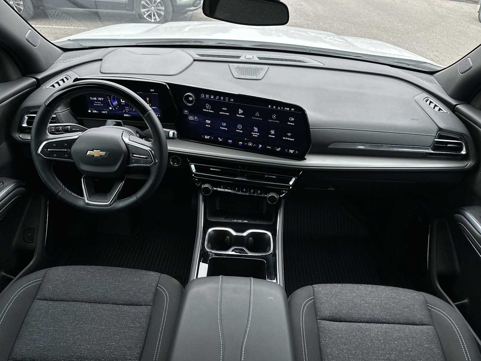 Thumbnail: 2025 Chevrolet Traverse - 14