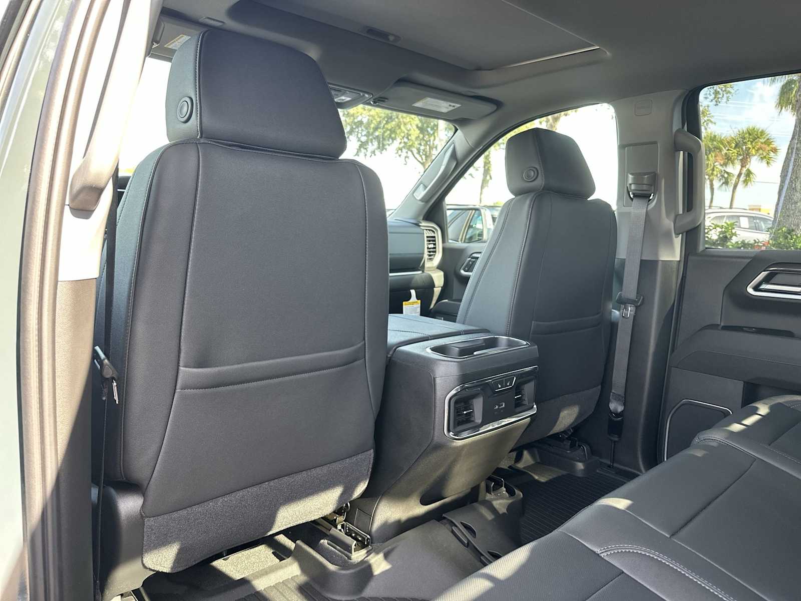 Thumbnail: 2026 Chevrolet Silverado 1500 - 16