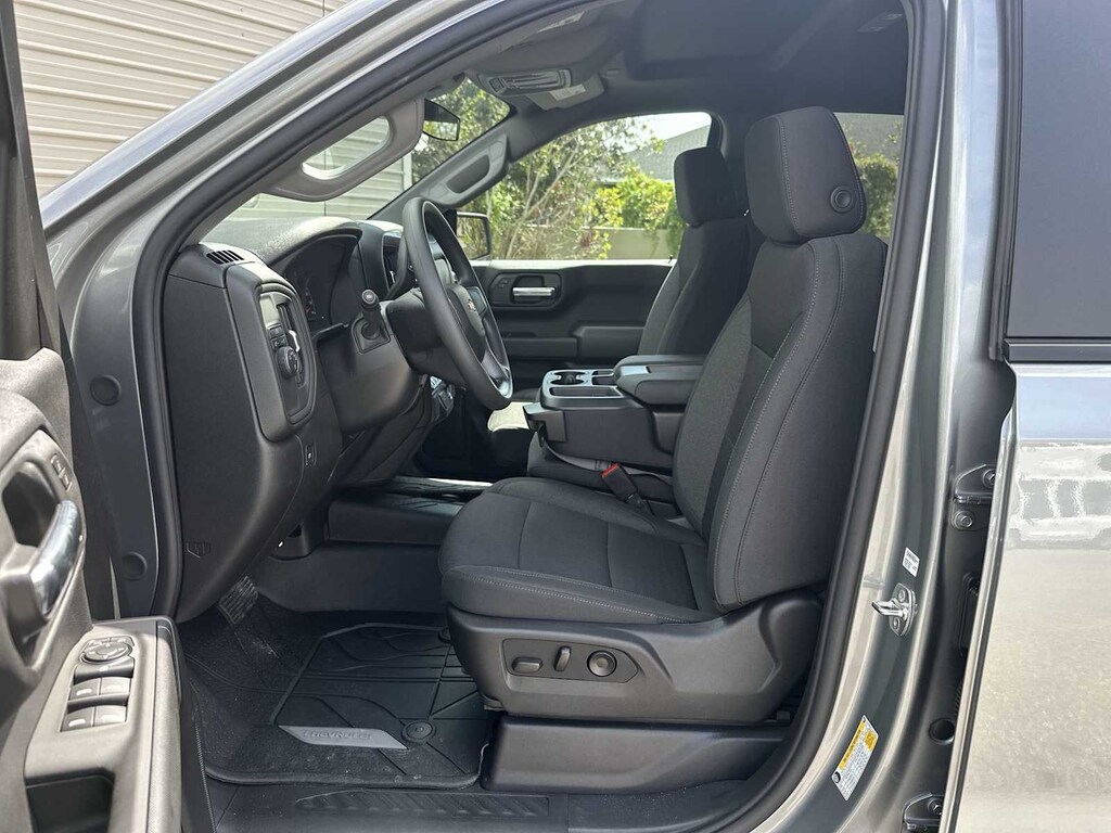 New 2026 Chevrolet Silverado 1500 Custom Truck Double Cab