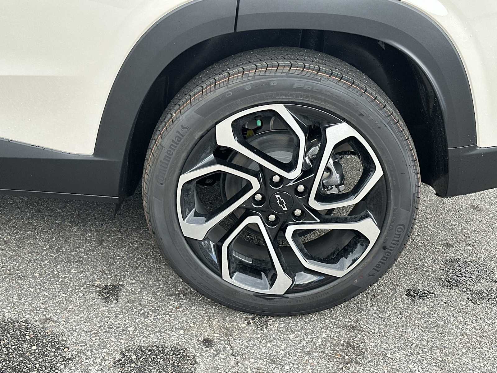 Thumbnail: 2026 Chevrolet Trax - 12