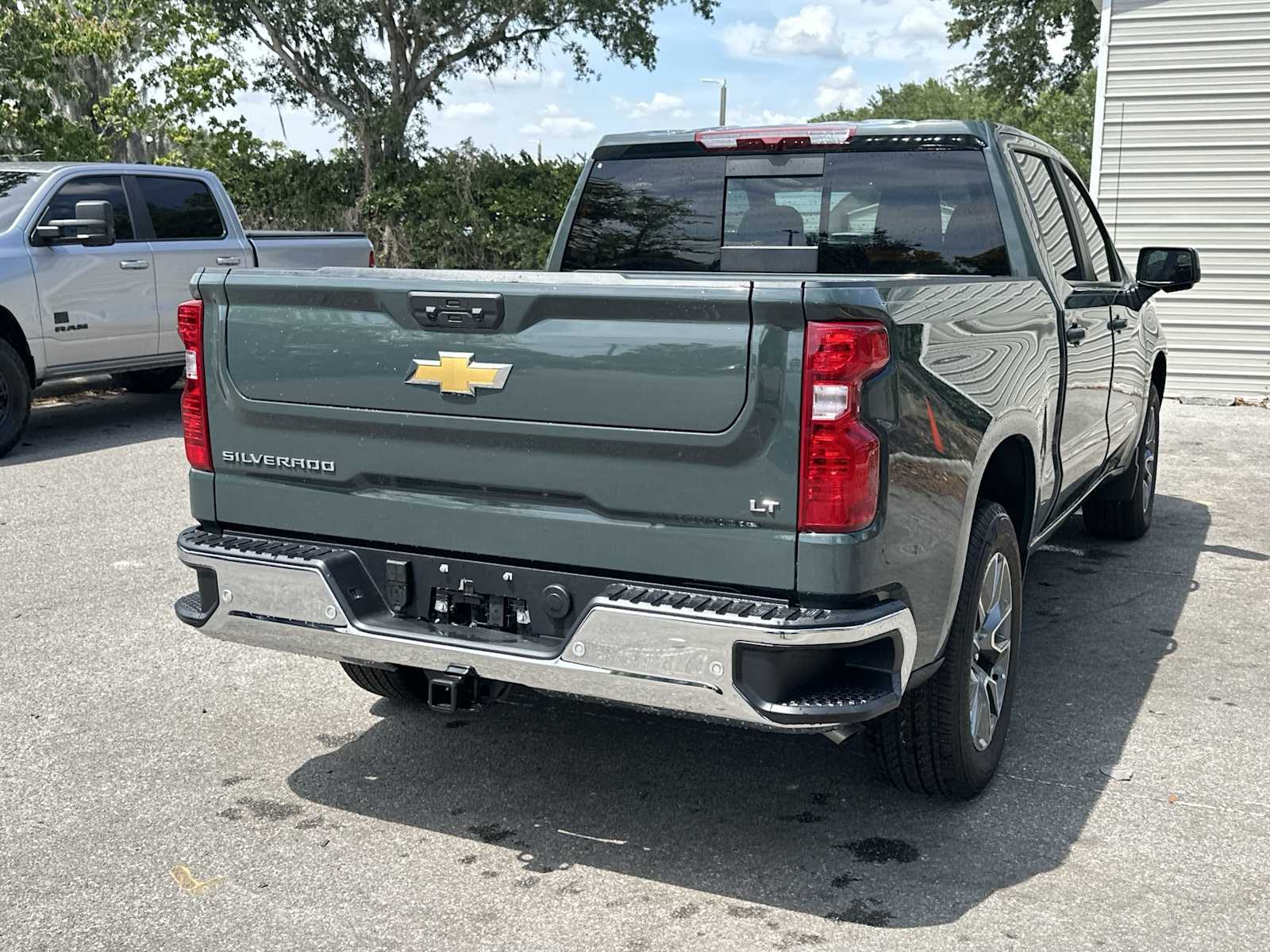 Thumbnail: 2026 Chevrolet Silverado 1500 - 6