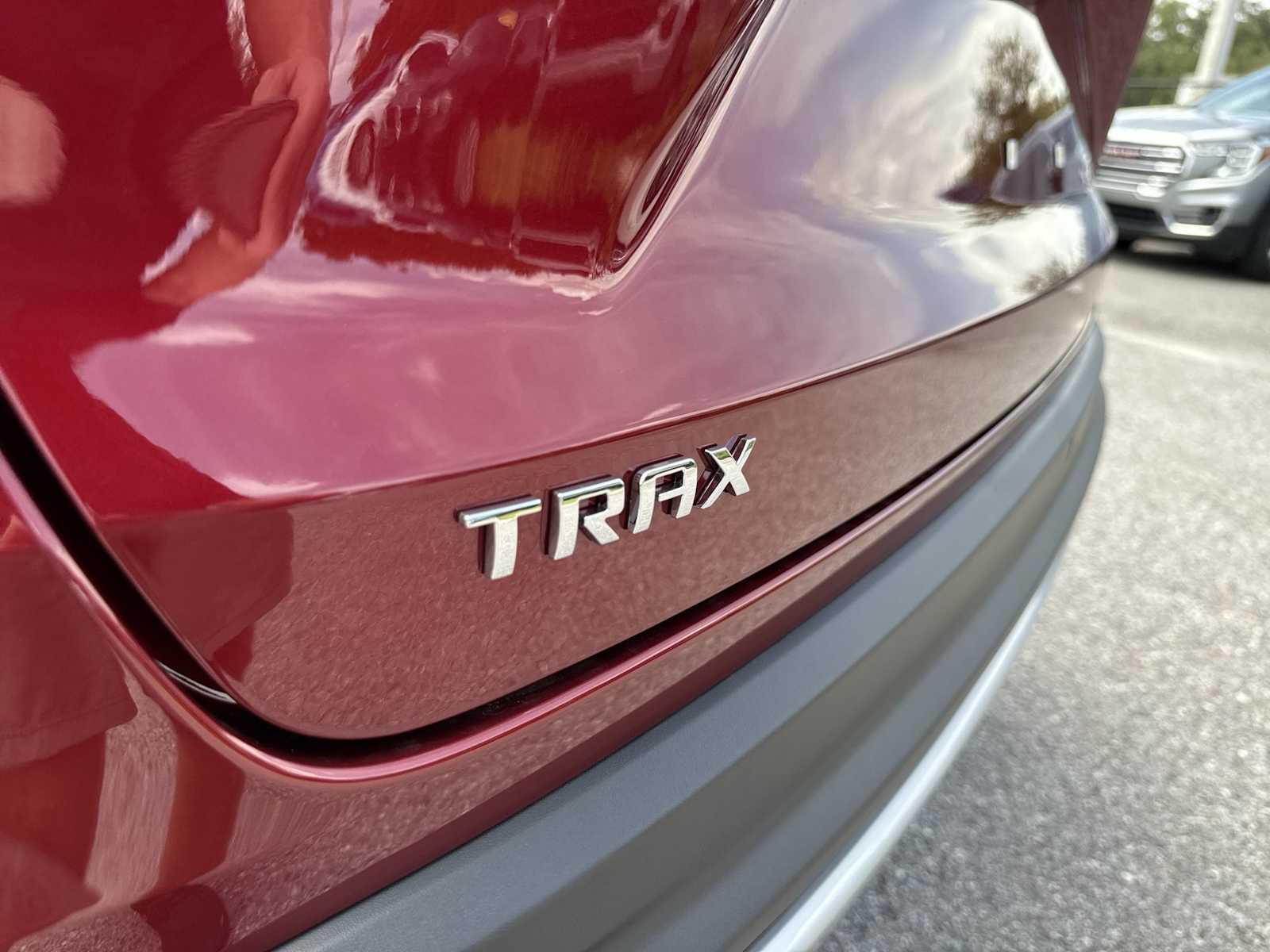 Thumbnail: 2025 Chevrolet Trax - 9