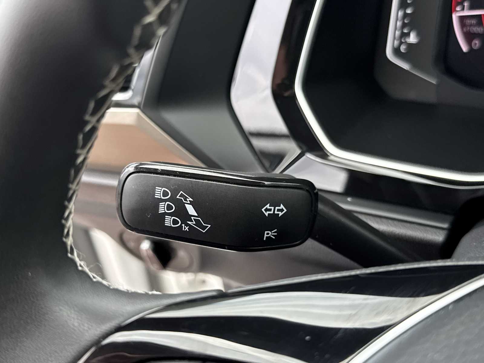 2021 Volkswagen Jetta SEL 31