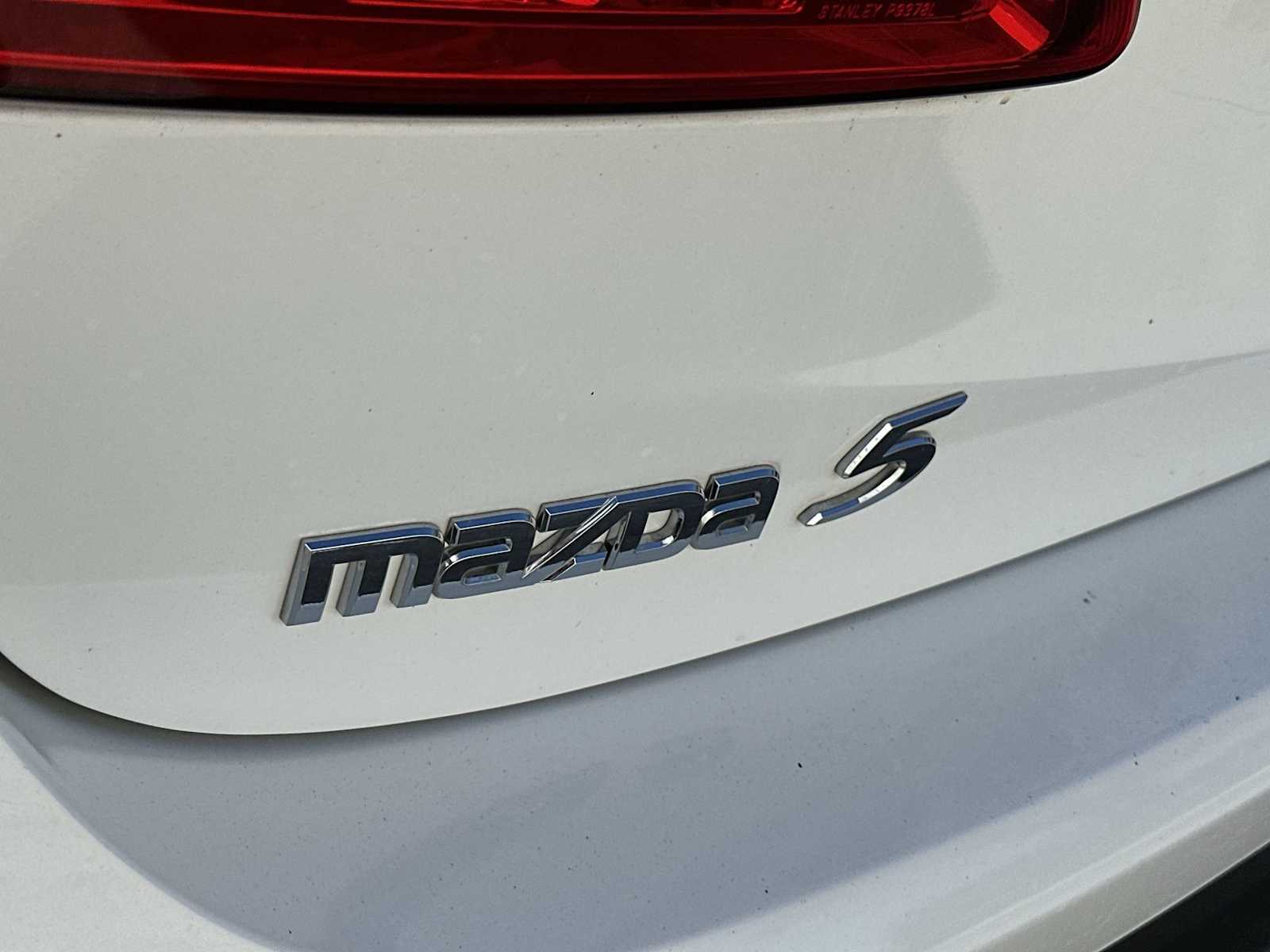 Thumbnail: 2012 Mazda Mazda5 - 11