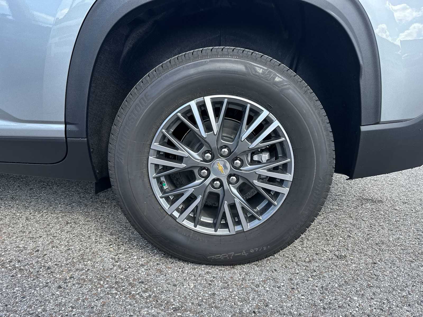 Thumbnail: 2026 Chevrolet Traverse - 12