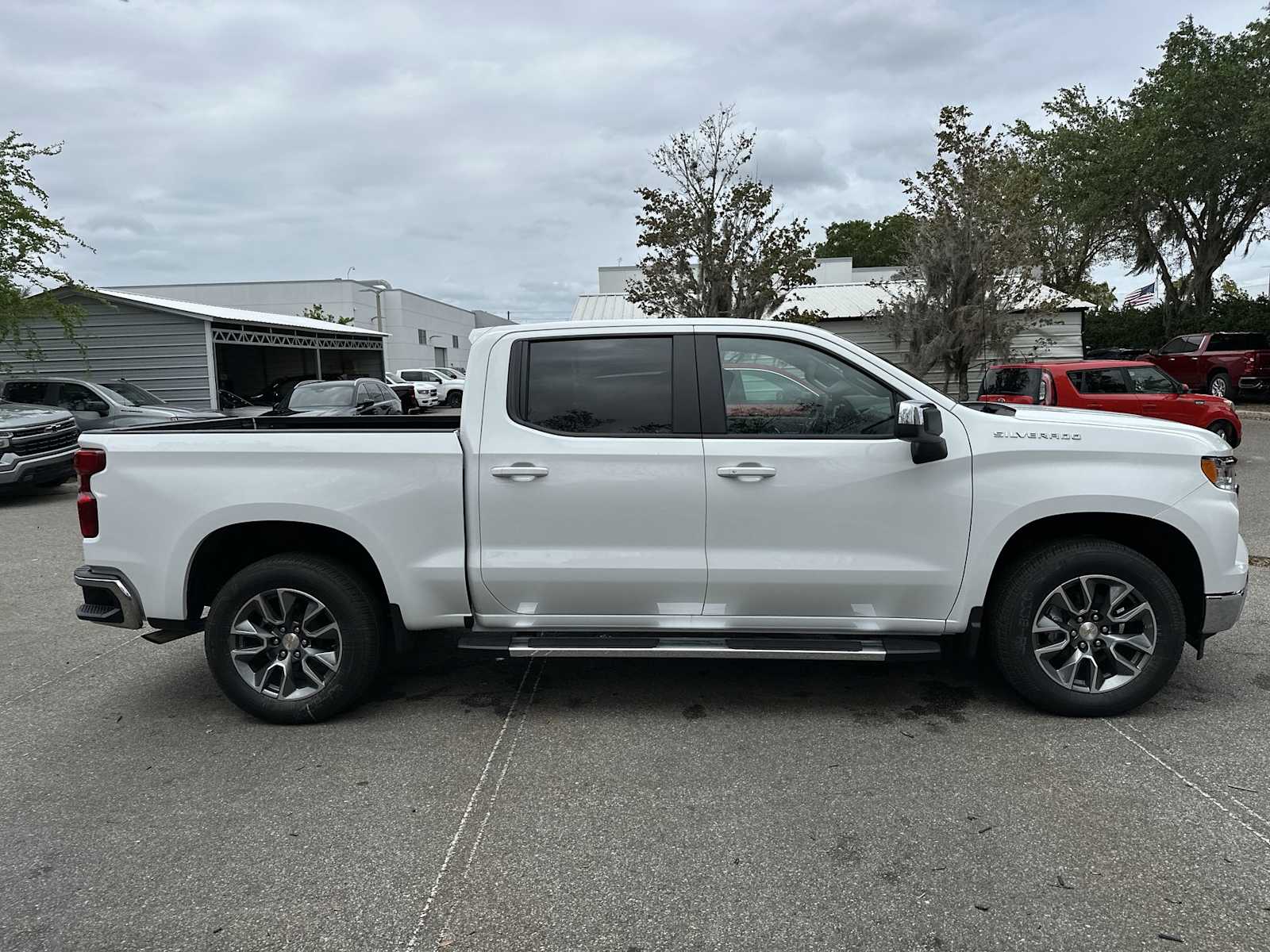Thumbnail: 2026 Chevrolet Silverado 1500 - 8