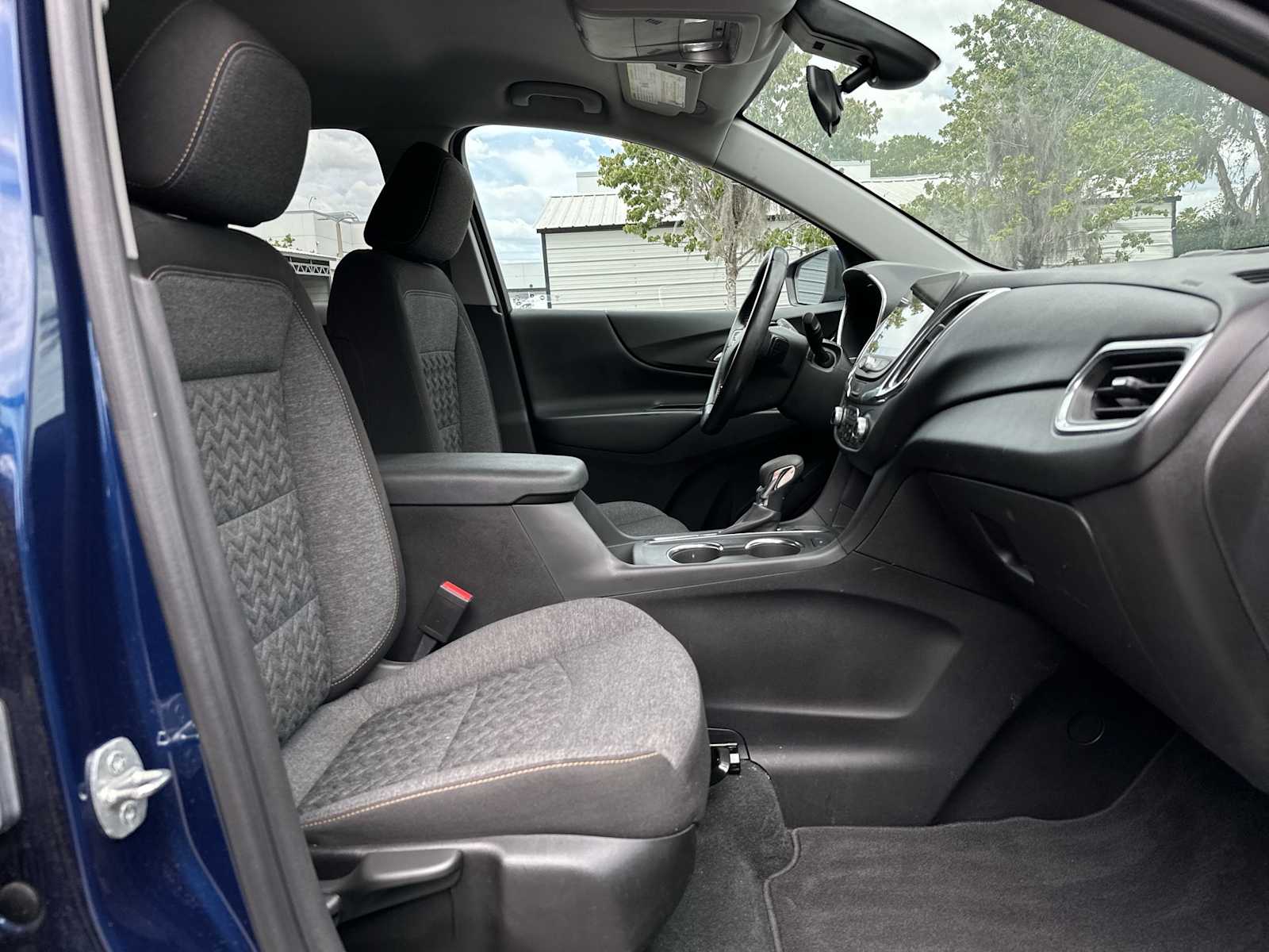 Thumbnail: 2022 Chevrolet Equinox - 19