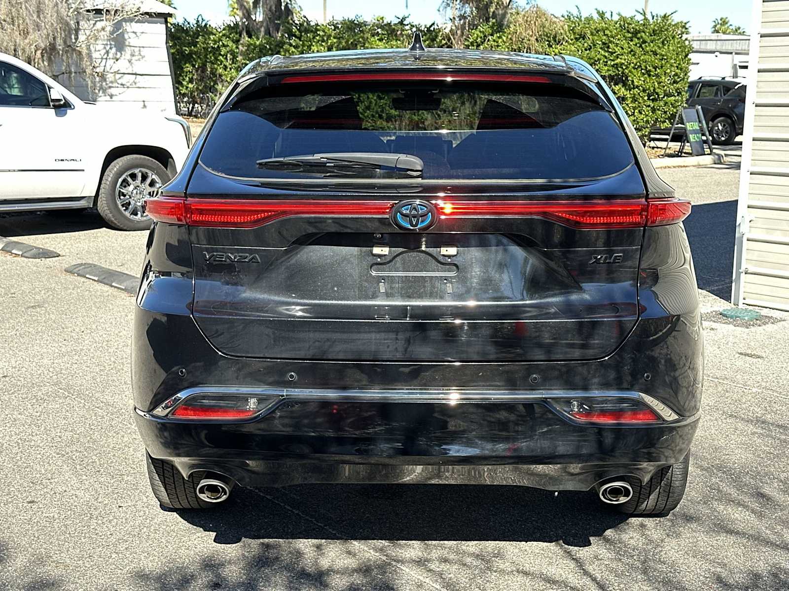 Thumbnail: 2023 Toyota Venza - 5