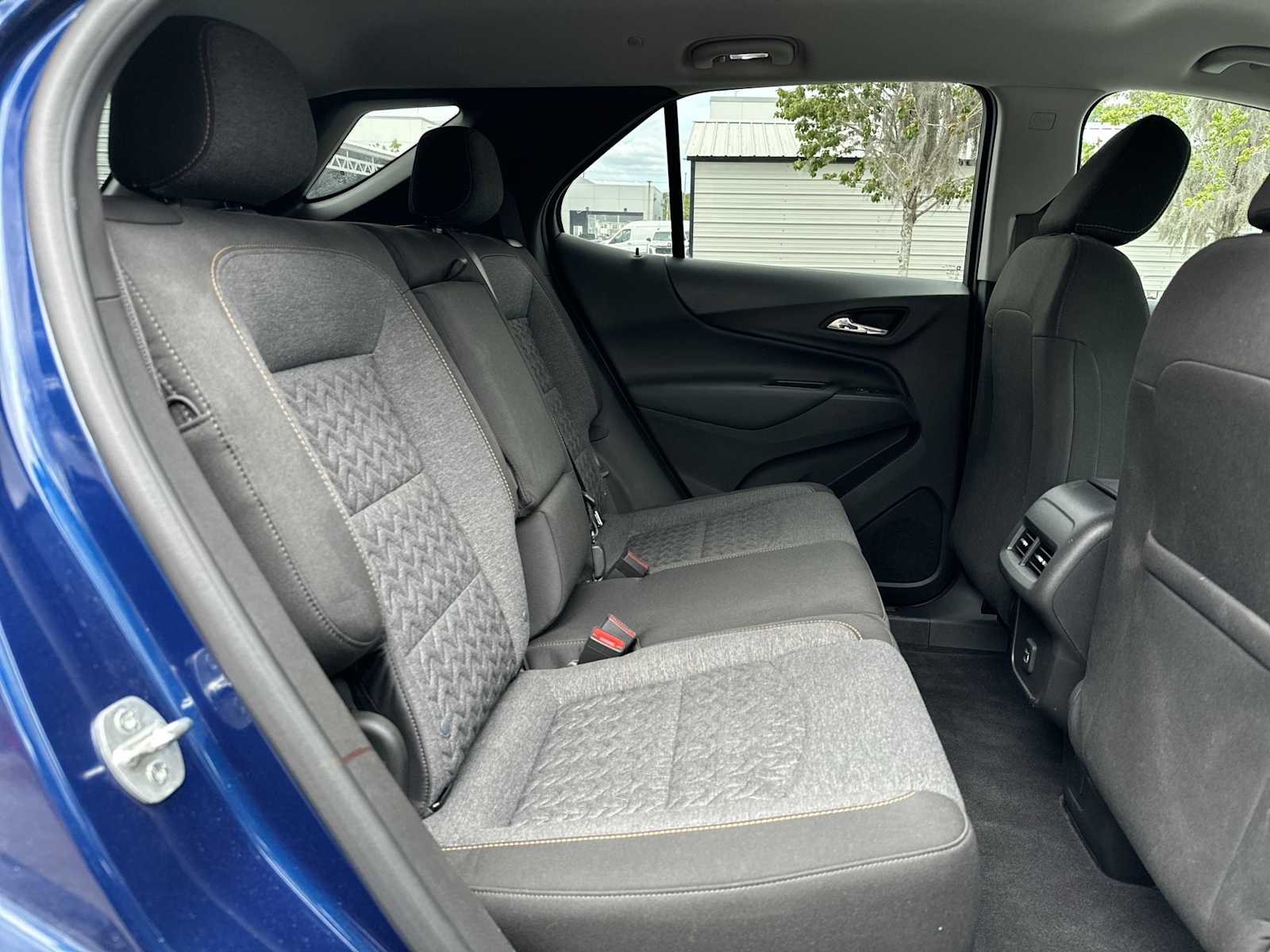 Thumbnail: 2022 Chevrolet Equinox - 18