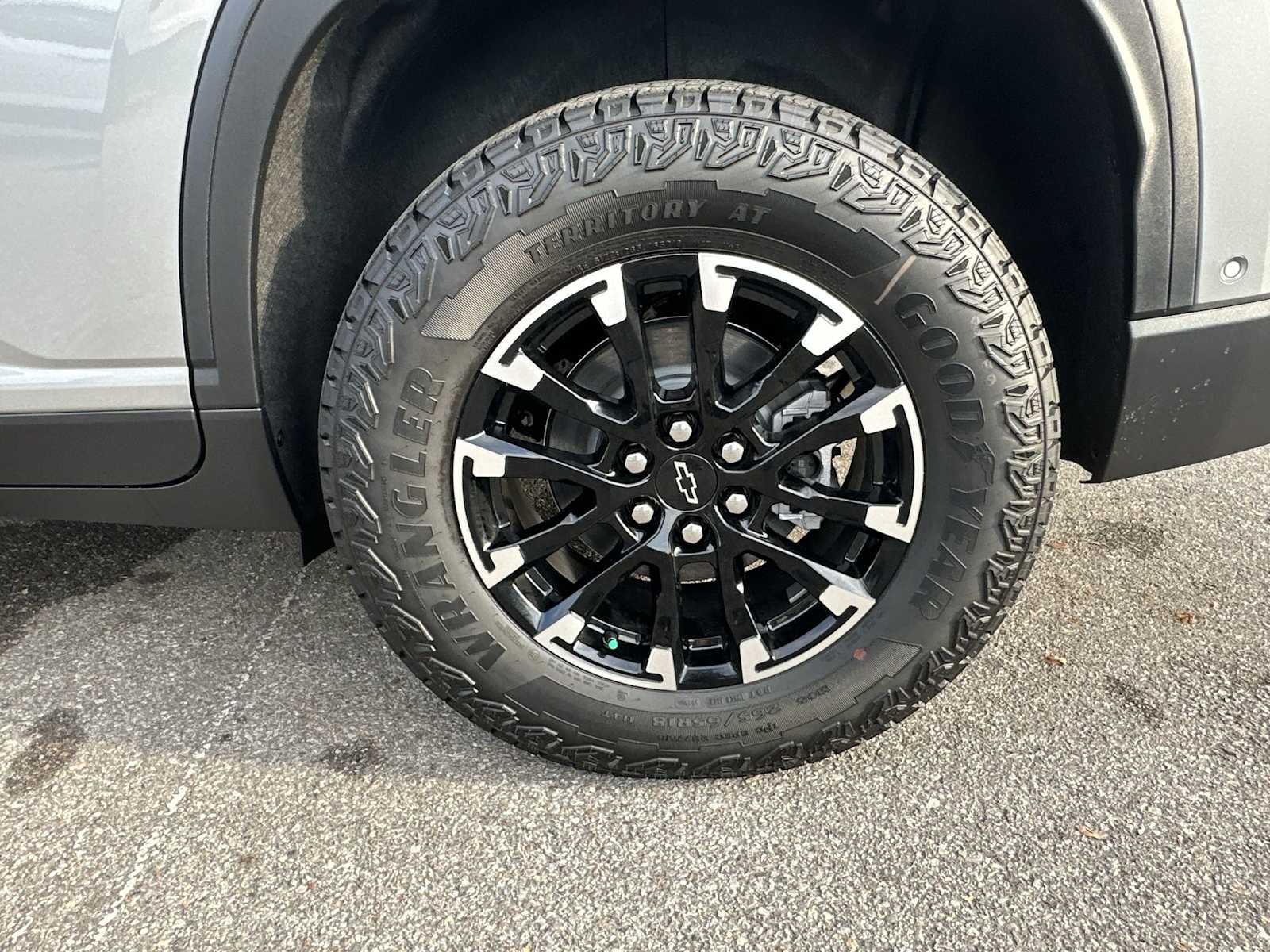 Thumbnail: 2026 Chevrolet Traverse - 12