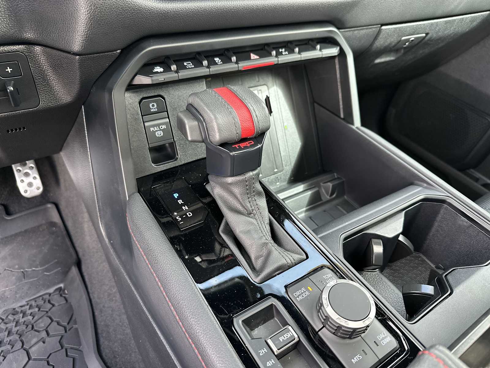 Thumbnail: 2024 Toyota Tundra - 23