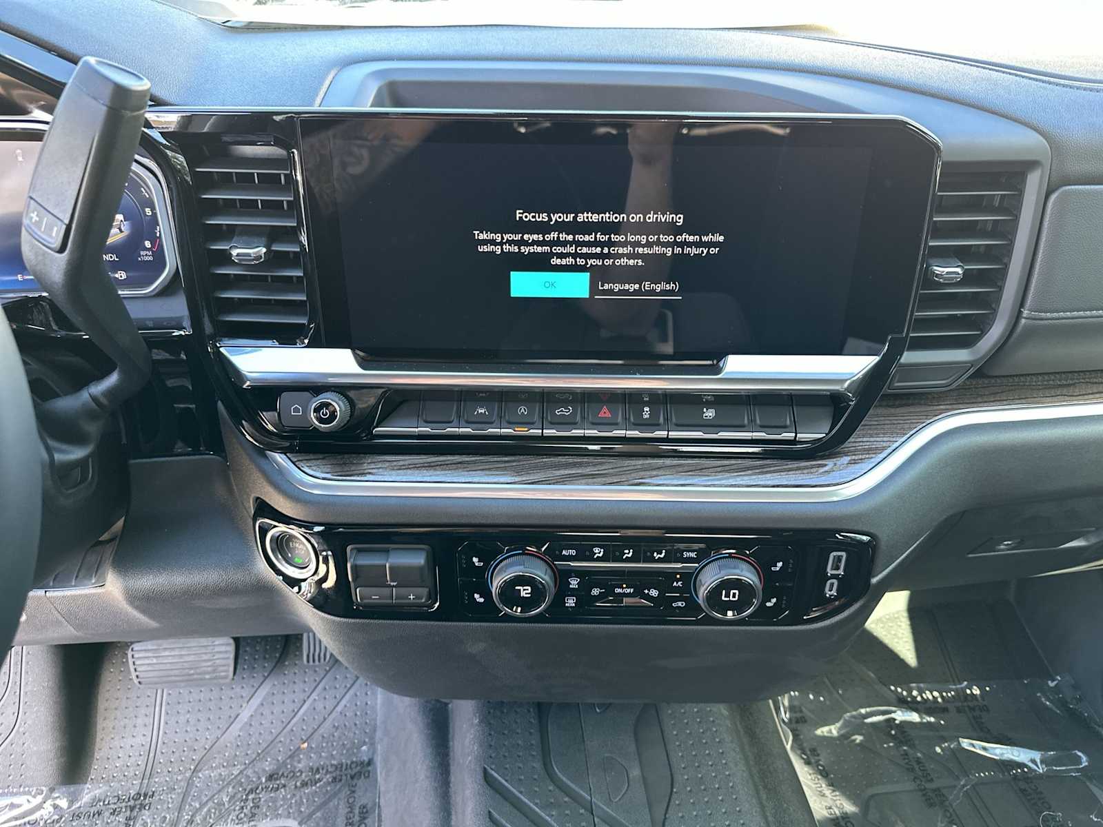 Thumbnail: 2026 Chevrolet Silverado 1500 - 21