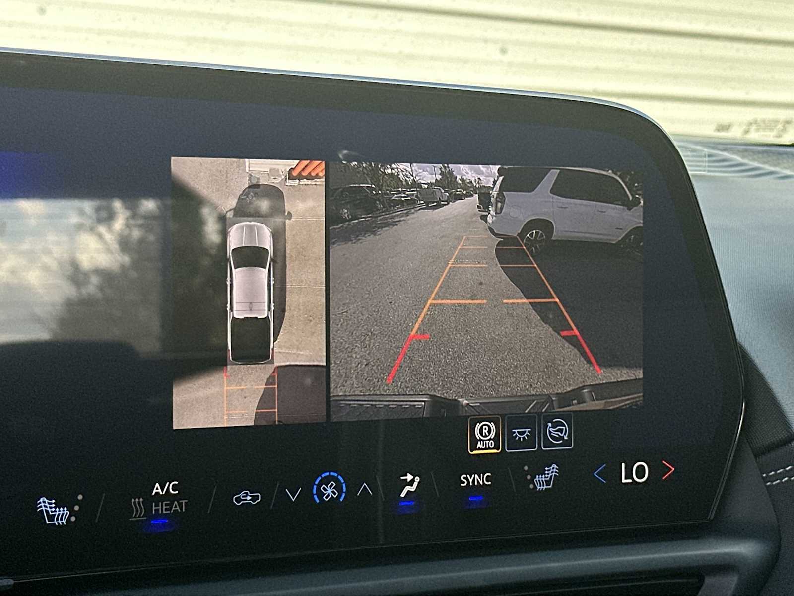 Thumbnail: 2026 Chevrolet Silverado EV - 21