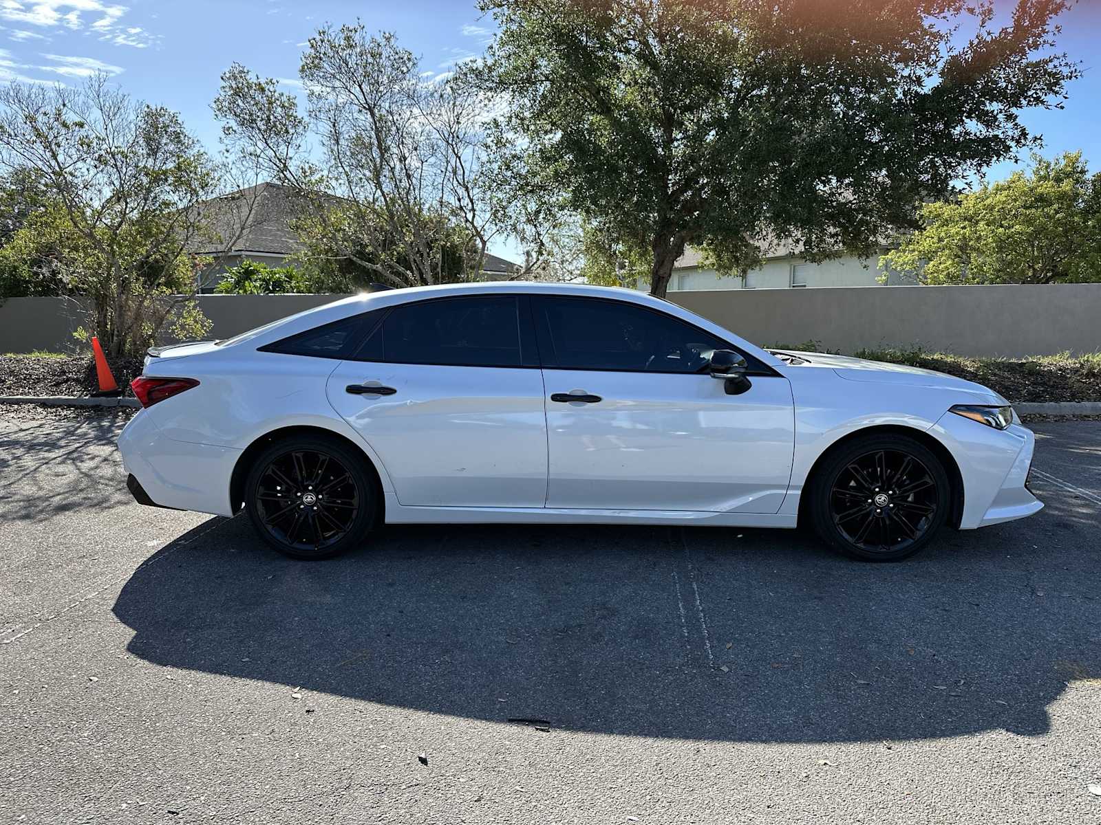 Thumbnail: 2021 Toyota Avalon - 7