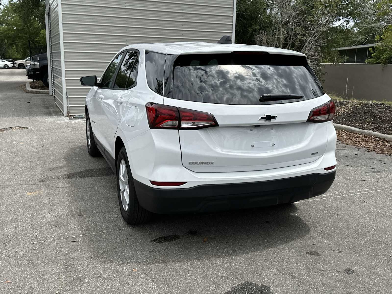 Thumbnail: 2023 Chevrolet Equinox - 4