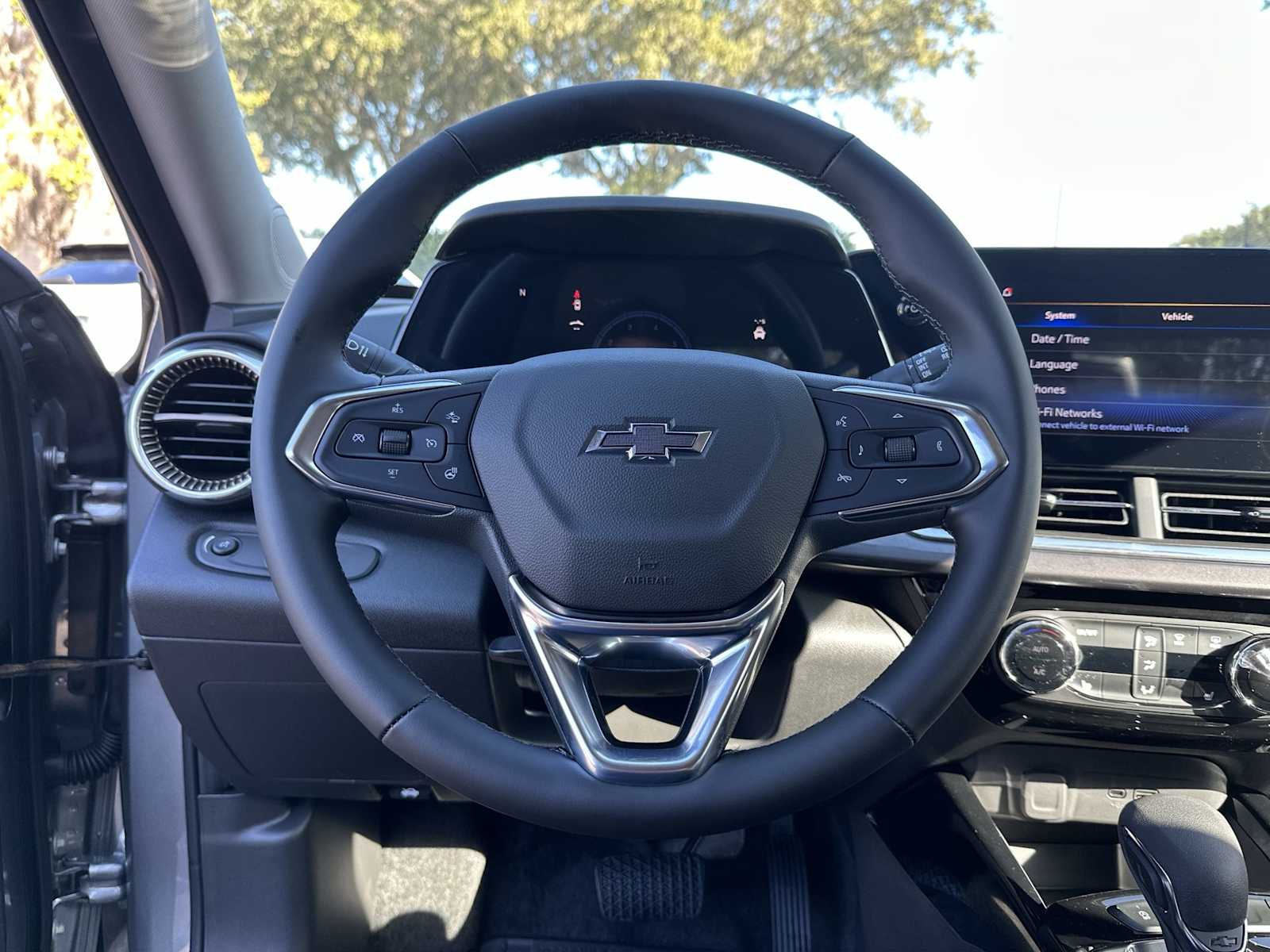 Thumbnail: 2026 Chevrolet Trax - 20